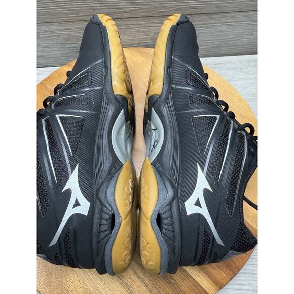 Mizuno Wave Women's Hurricane 3 Shoes Black w/ Silver Lace Up Size 8 - Picture 8 of 10